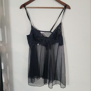 Victorias secret large nwt.                   Bin 20